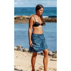 RipSkirt Hawaii Length 2 Large Maui Moonlight 19.75” Hibiscus Short Wrap